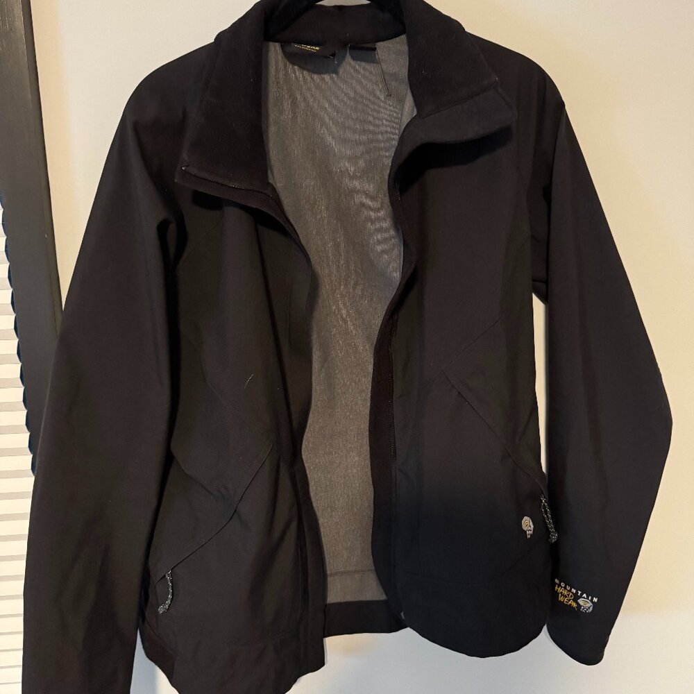 Mountain Hardware Women's Windstopper Soft shell Black Medium